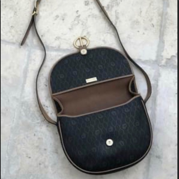 Vintage Dior crossbody bag ( 100% Authentic) - Picture 6 of 17